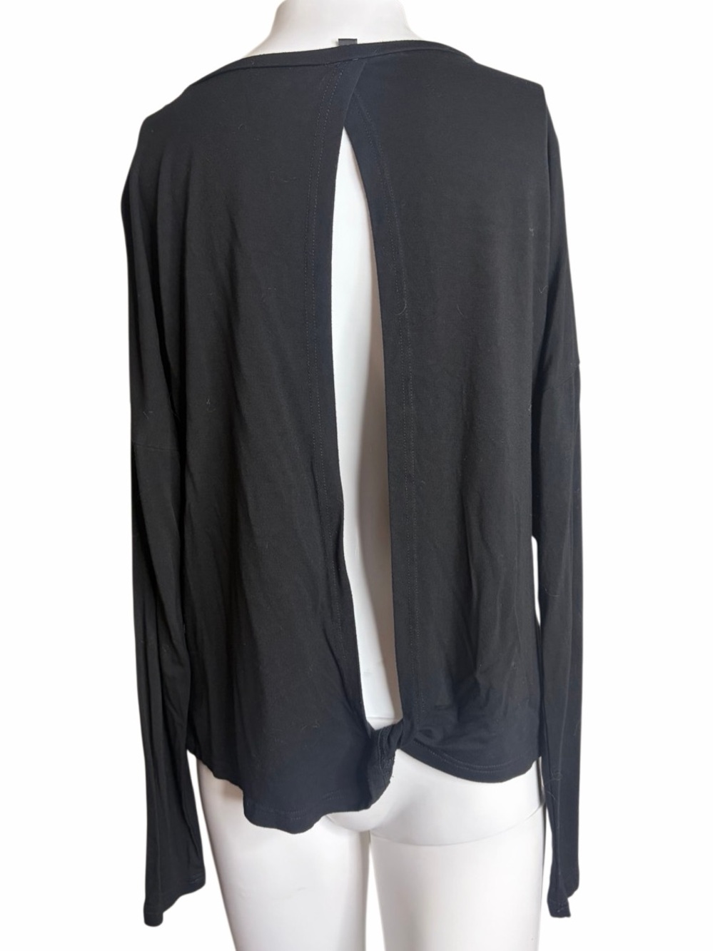 Black Long-Sleeve Open-Back Women's Top